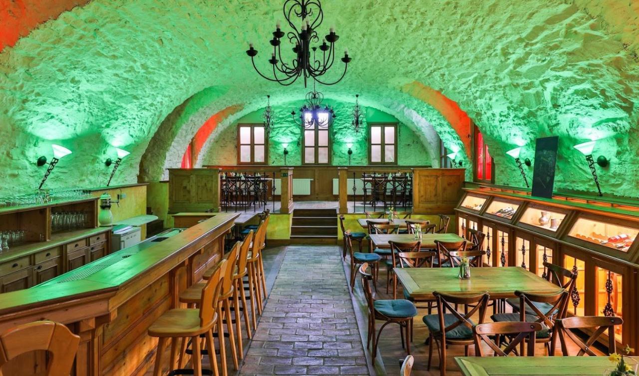 Hotel-Gasthaus "Krone" Boetzingen Esterno foto